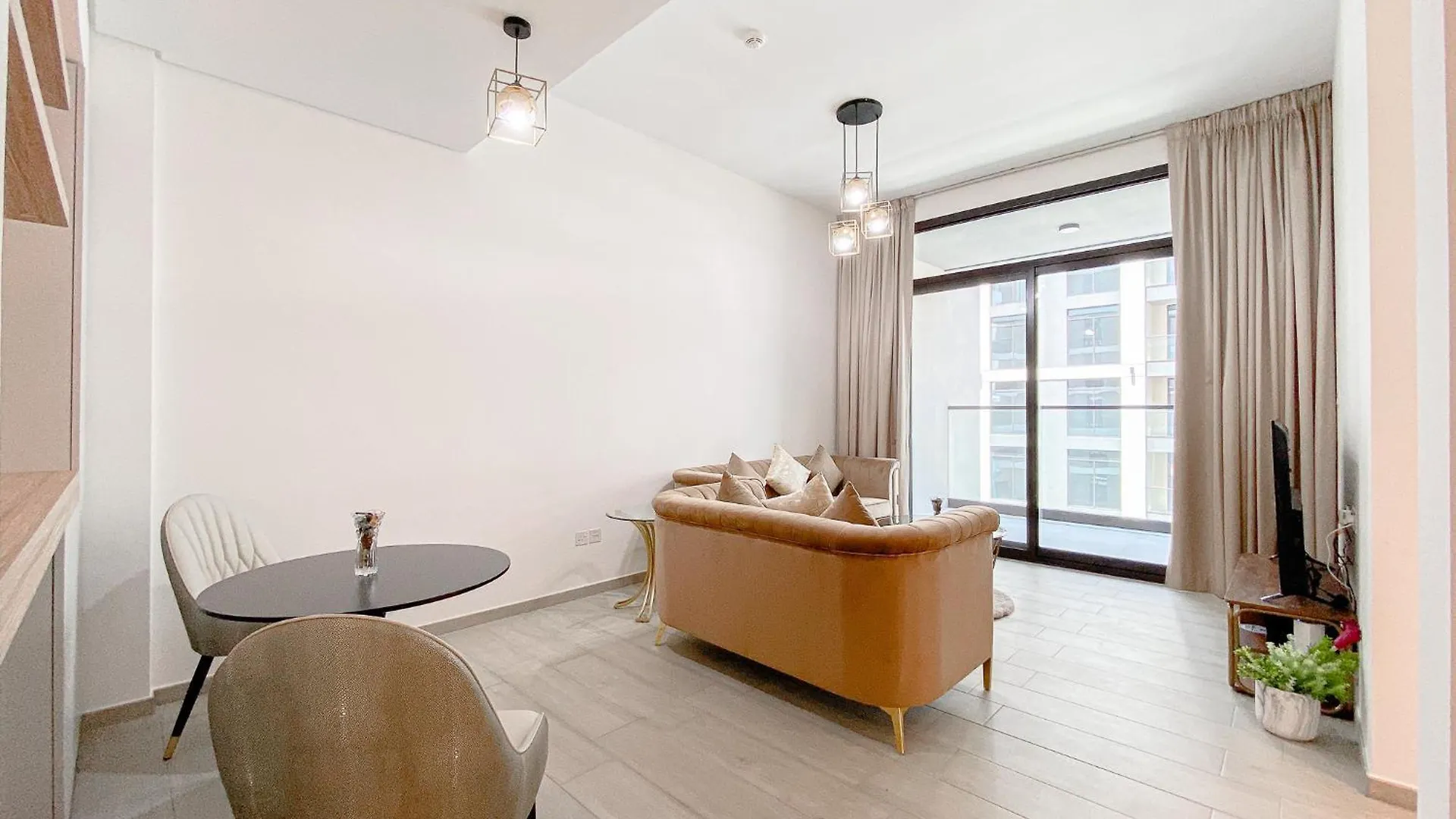 Apartment Wilton Terrace Charm- Stylish 1-Bedroom In Mbr City With A Pool View Dubai Vereinigte Arabische Emirate
